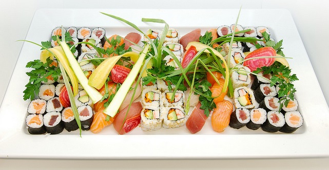 PLATEAU SUSHIS (prix/pers)